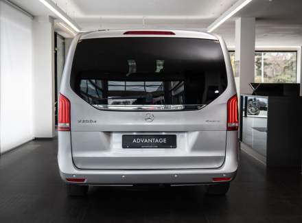 Mercedes-Benz - V-class