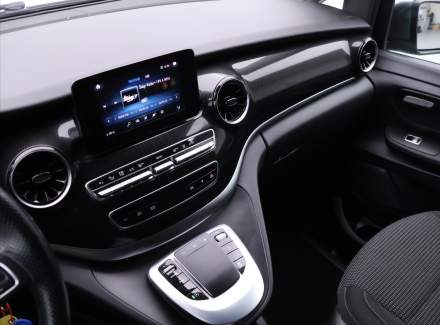 Mercedes-Benz - V-class