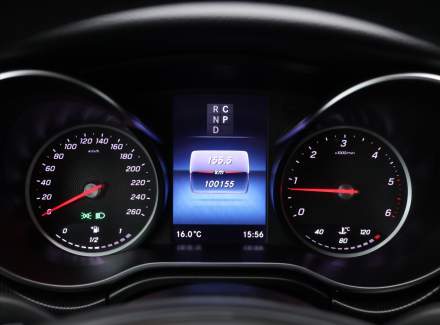 Mercedes-Benz - V-class