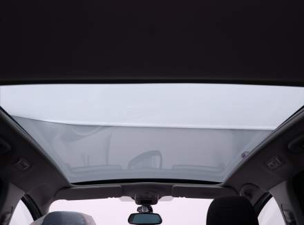 Peugeot - 5008