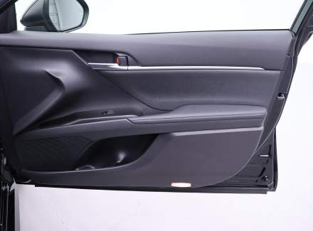 Toyota - Camry