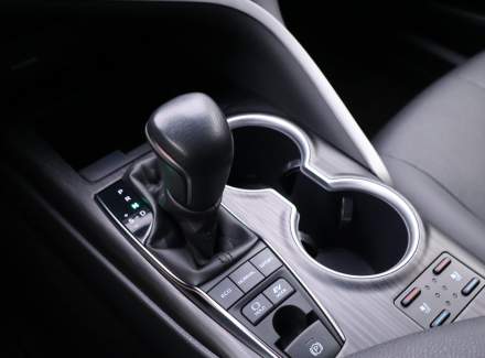 Toyota - Camry