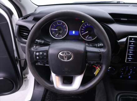 Toyota - Hilux