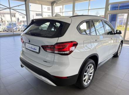 BMW - X1