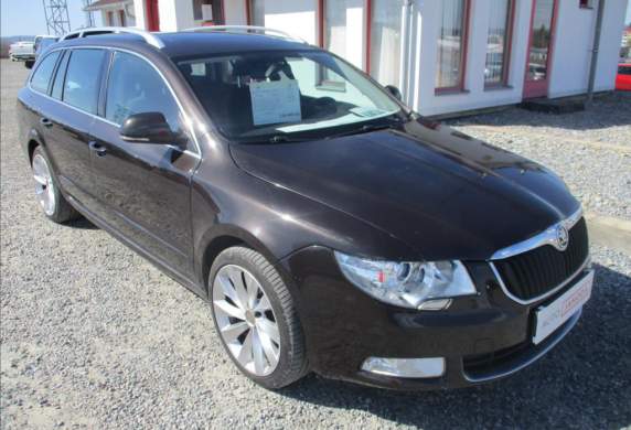 Škoda - Superb