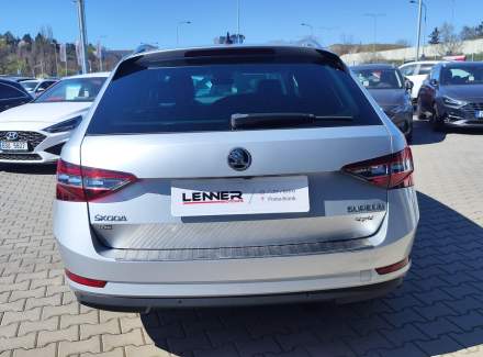Škoda - Superb