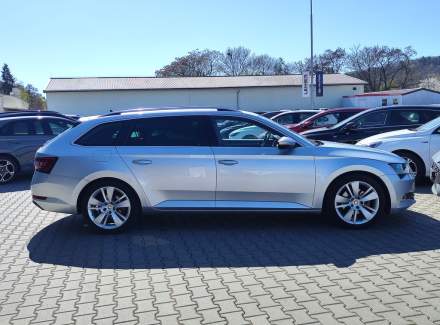 Škoda - Superb