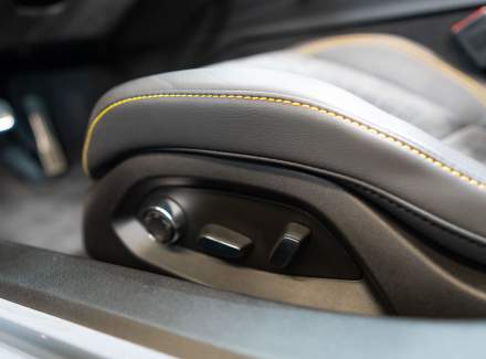 Chevrolet - Corvette