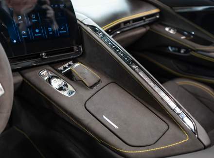 Chevrolet - Corvette