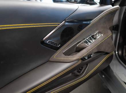 Chevrolet - Corvette