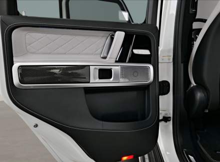 Mercedes-Benz - G-class