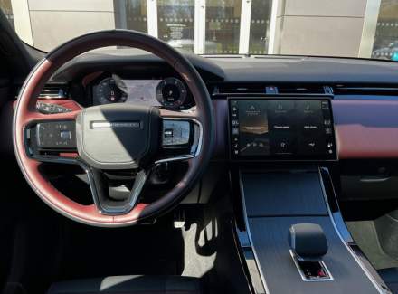Land Rover - Range Rover Velar