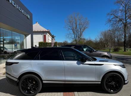 Land Rover - Range Rover Velar