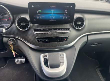 Mercedes-Benz - V-class