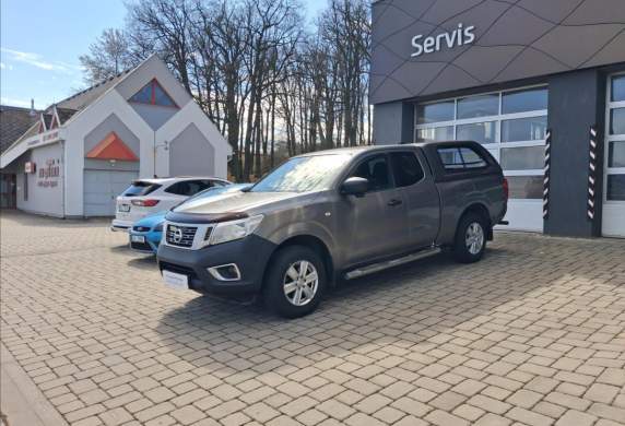 Nissan - Navara