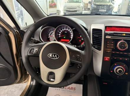 Kia - Venga