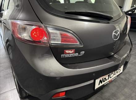 Mazda - 3