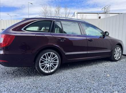 Škoda - Superb