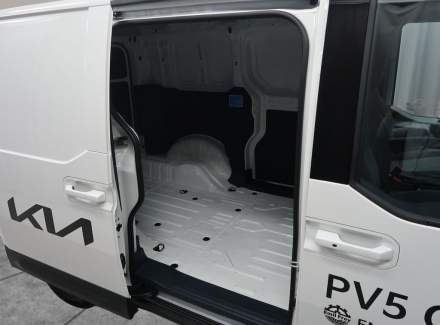 Kia - PV5