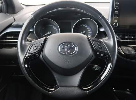Toyota - C-HR