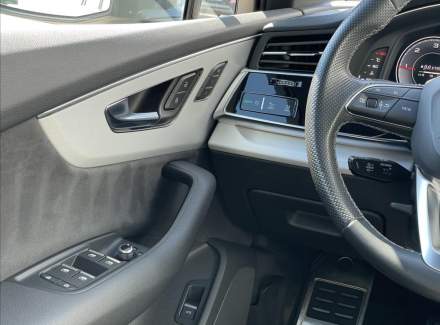 Audi - Q7