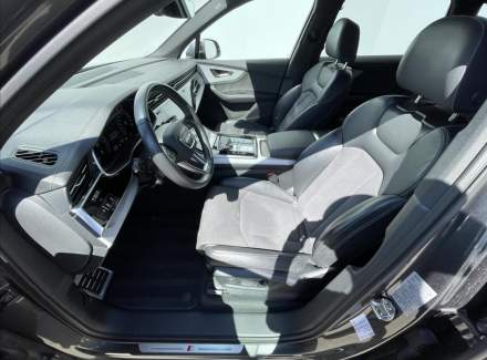 Audi - Q7
