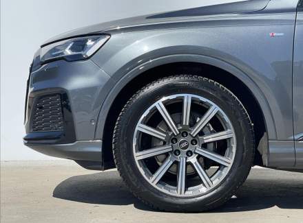 Audi - Q7