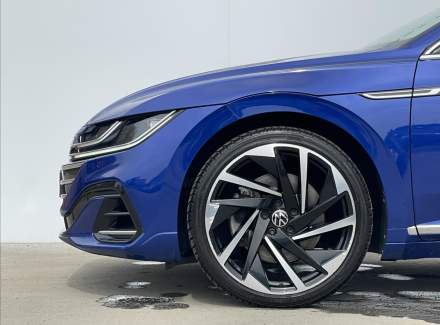 Volkswagen - Arteon