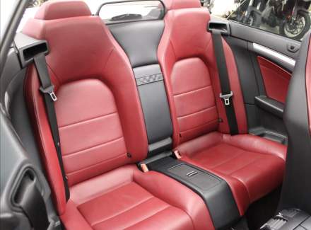 Mercedes-Benz - E-class