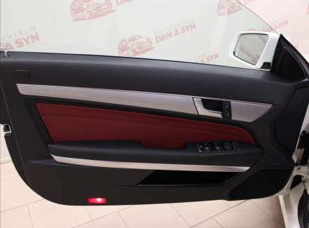 Mercedes-Benz - E-class