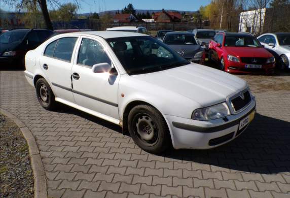 Škoda - Octavia