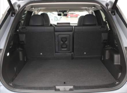 Mitsubishi - Outlander