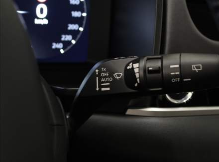 Mitsubishi - Outlander