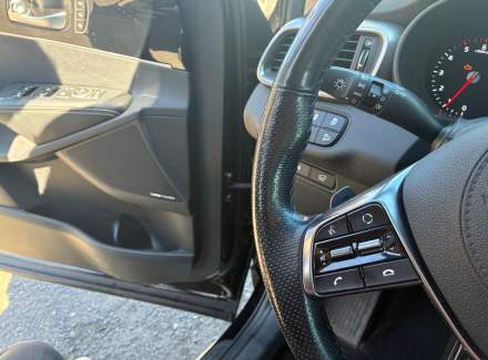 Kia - Sorento