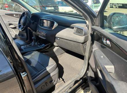 Kia - Sorento