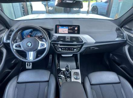 BMW - X3
