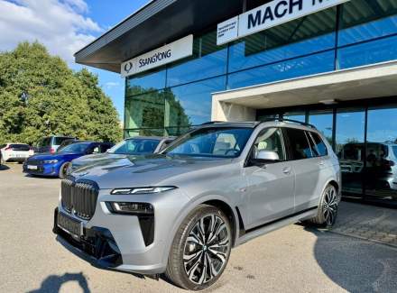 BMW - X7