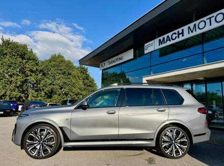 BMW - X7