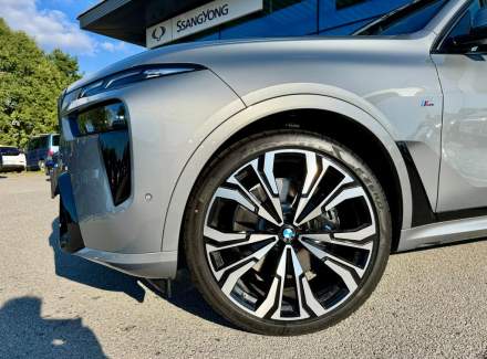 BMW - X7