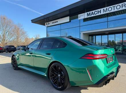 BMW - M5