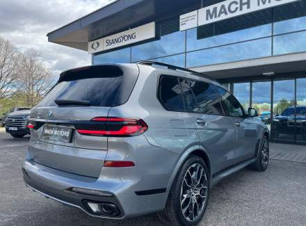 BMW - X7