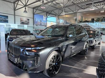 BMW - X7