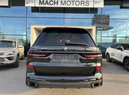 BMW - X7