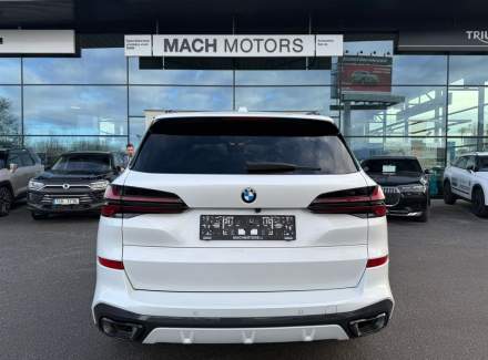BMW - X5