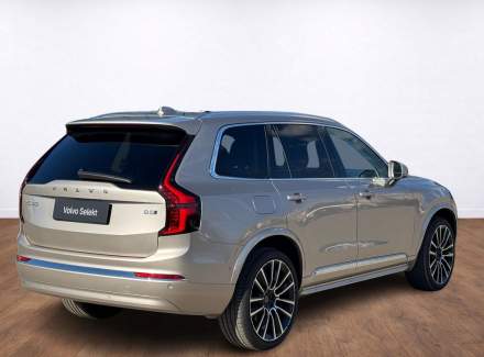 Volvo - XC90