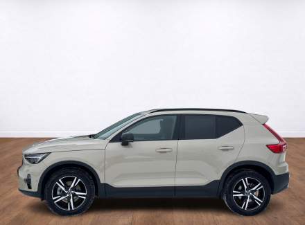 Volvo - XC40
