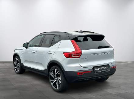 Volvo - XC40