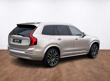 Volvo - XC90