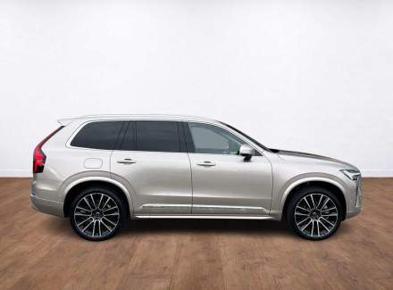 Volvo - XC90