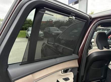 Volvo - XC90